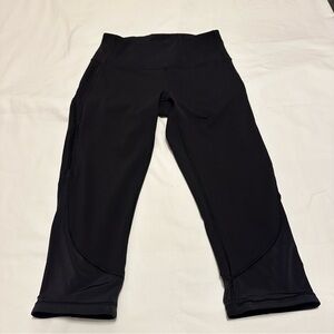 Lululemon Black Fresh in Mesh Crop 19” Leggings Women’s Size 8  W6AHBS
